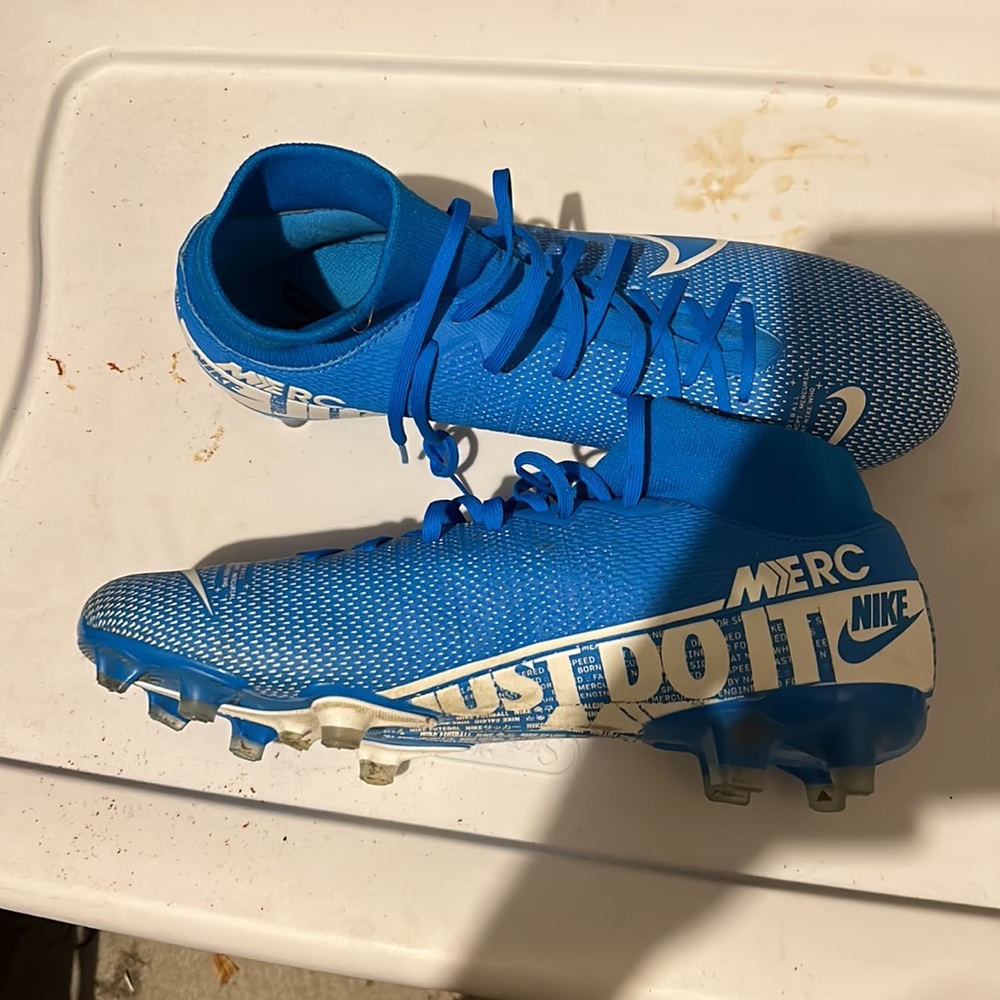 Nike mercurial superfly 7 size 8.5 worn once